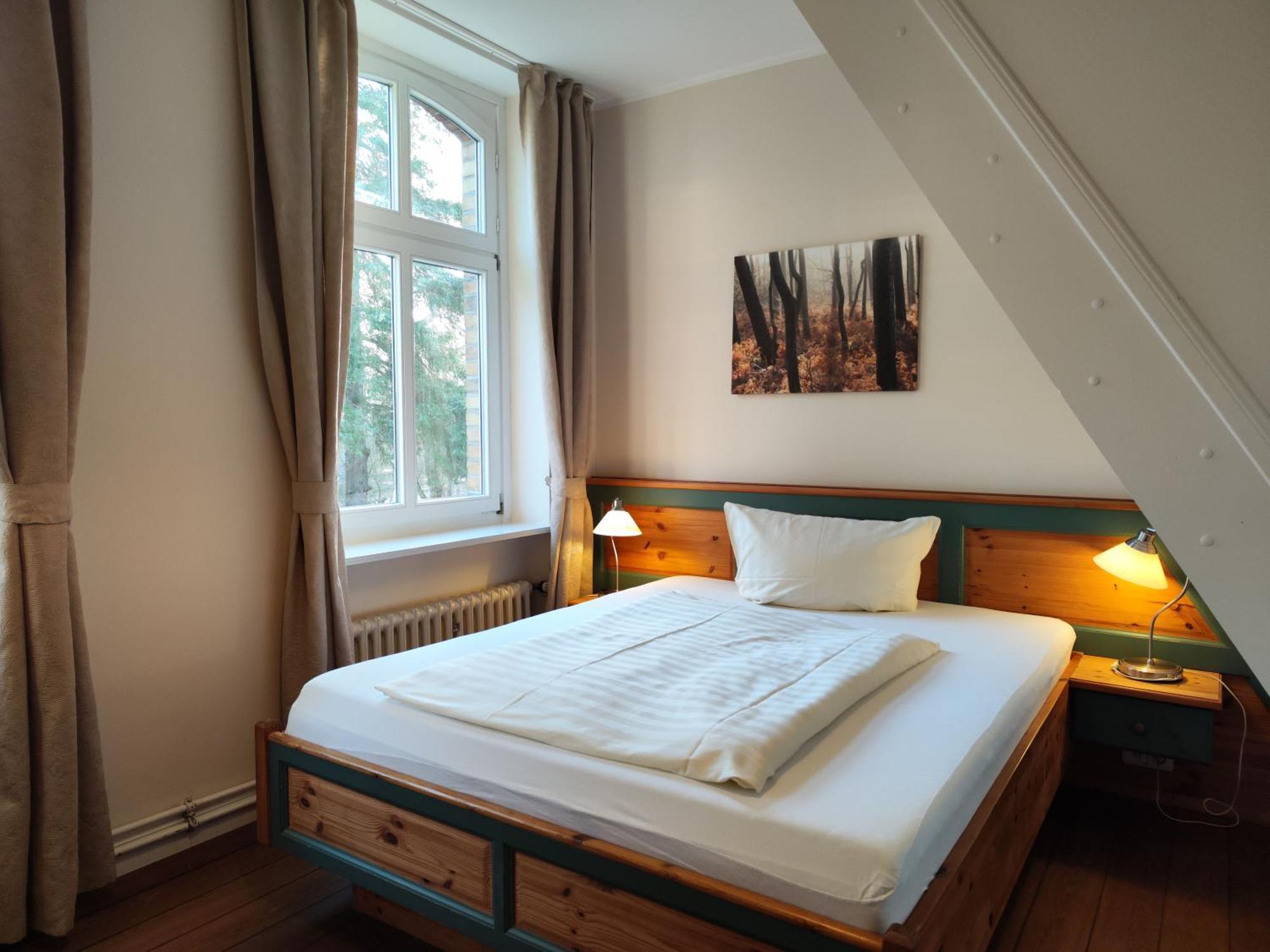 Hotel Schloesschen Sundische Wiese ツィングシュト 部屋 写真